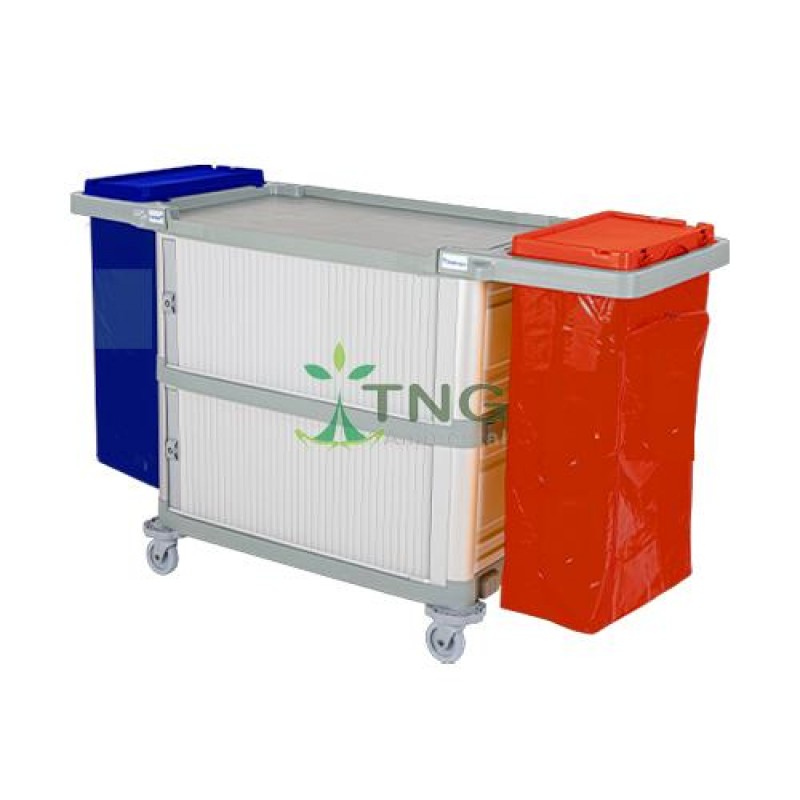 Carro triplex com fechamento lateral e portas com 2 bolsas